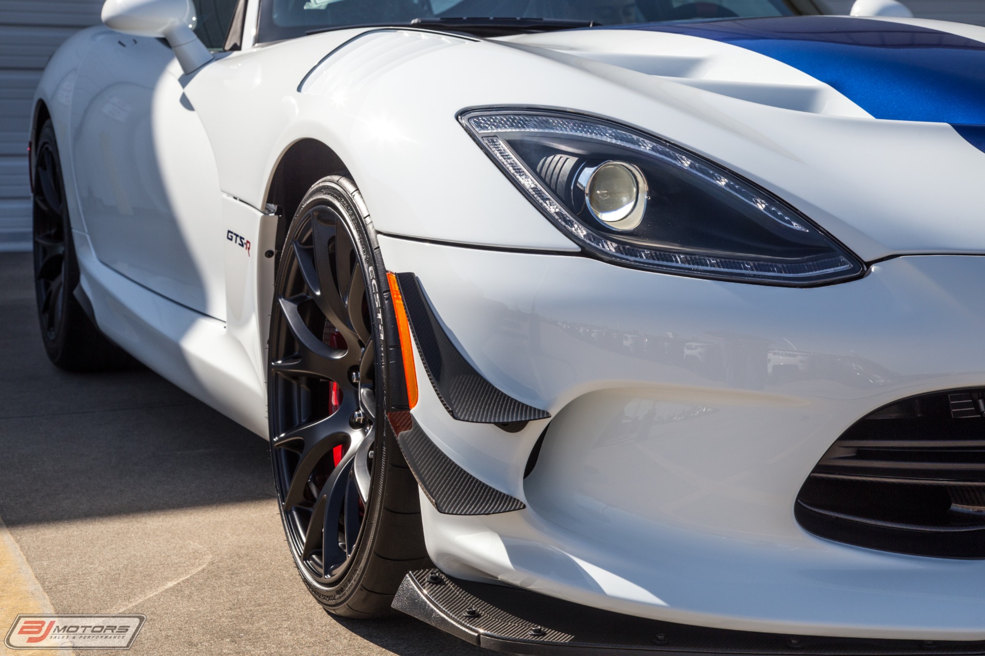 Used-2017-Dodge-Viper-GTS-R