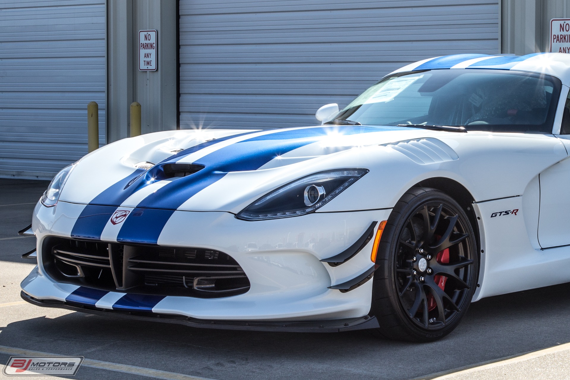 Used-2017-Dodge-Viper-GTS-R