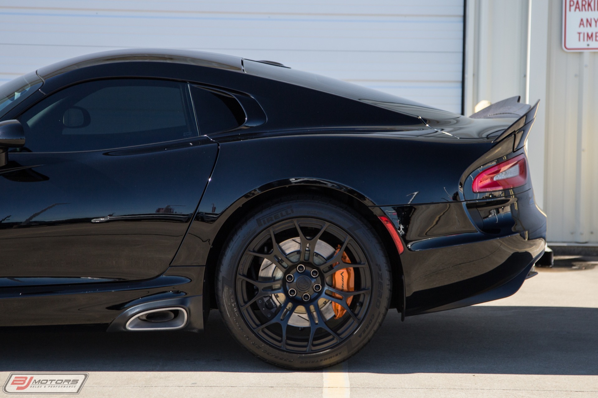 Used-2015-Dodge-Viper-GT