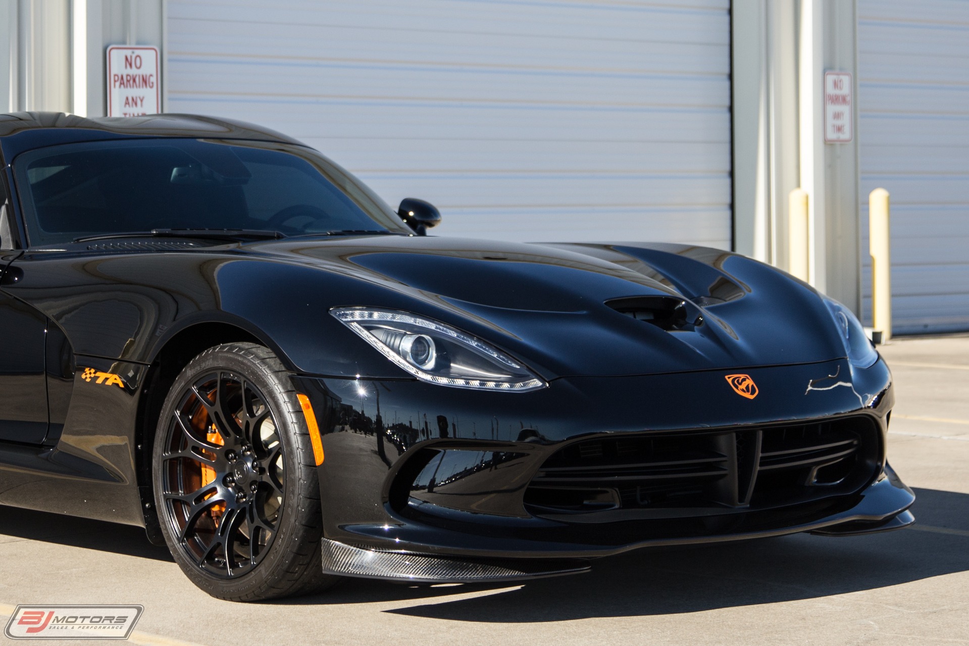 Used-2015-Dodge-Viper-GT