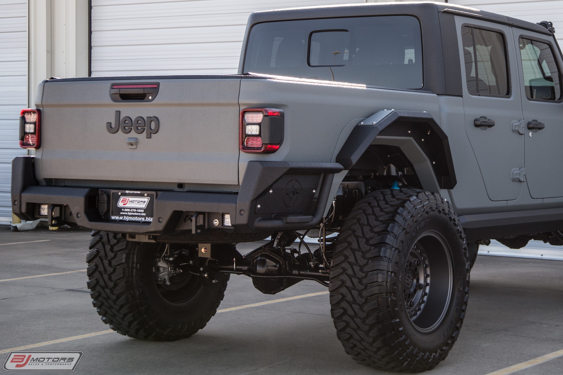 Used-2020-Jeep-Gladiator-Sport