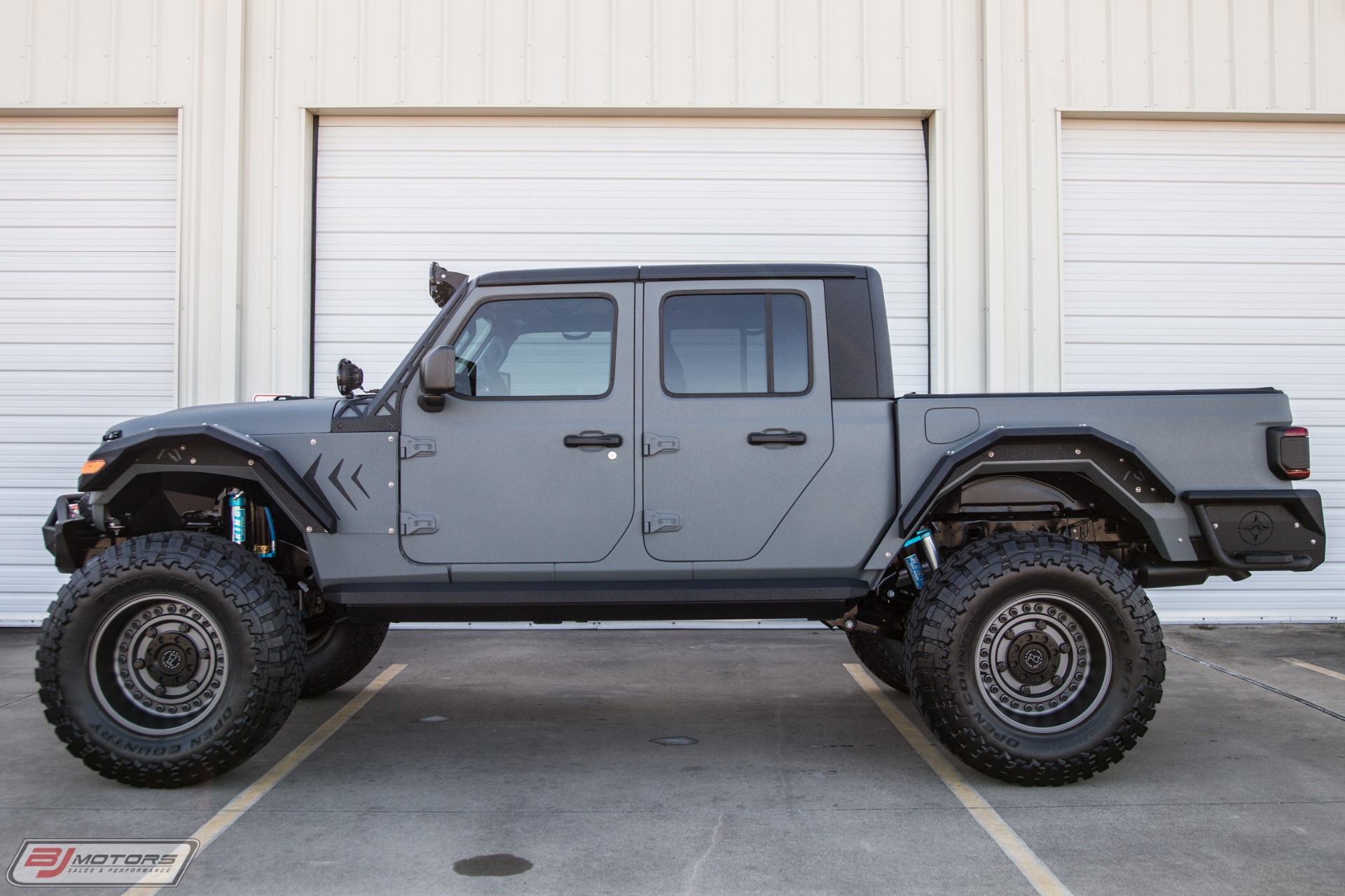 Used-2020-Jeep-Gladiator-Sport