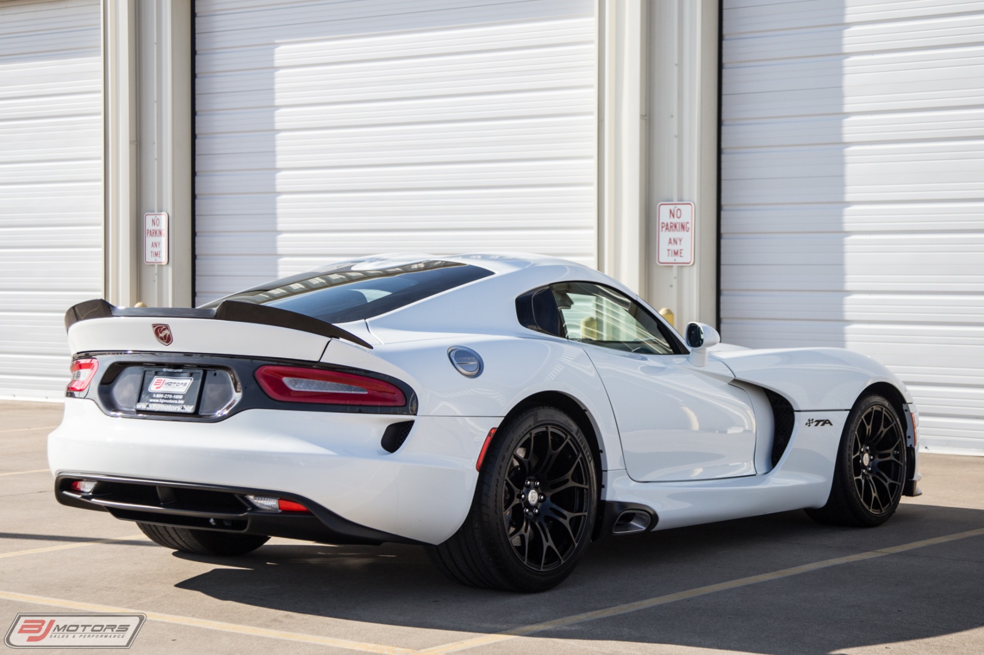 Used-2014-Dodge-Viper-TA-10