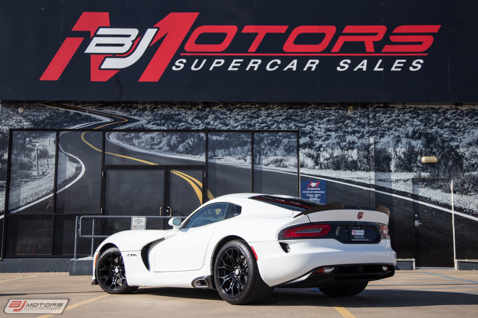 Used-2014-Dodge-Viper-TA-10