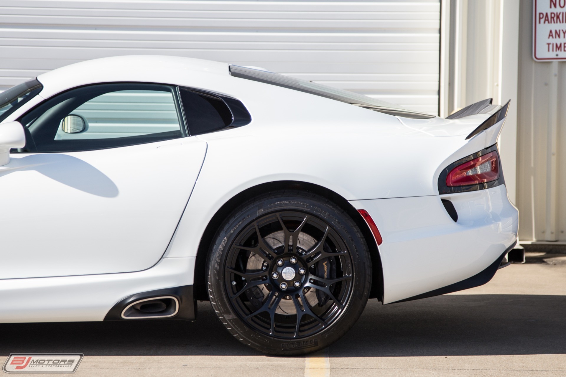 Used-2014-Dodge-Viper-TA-10