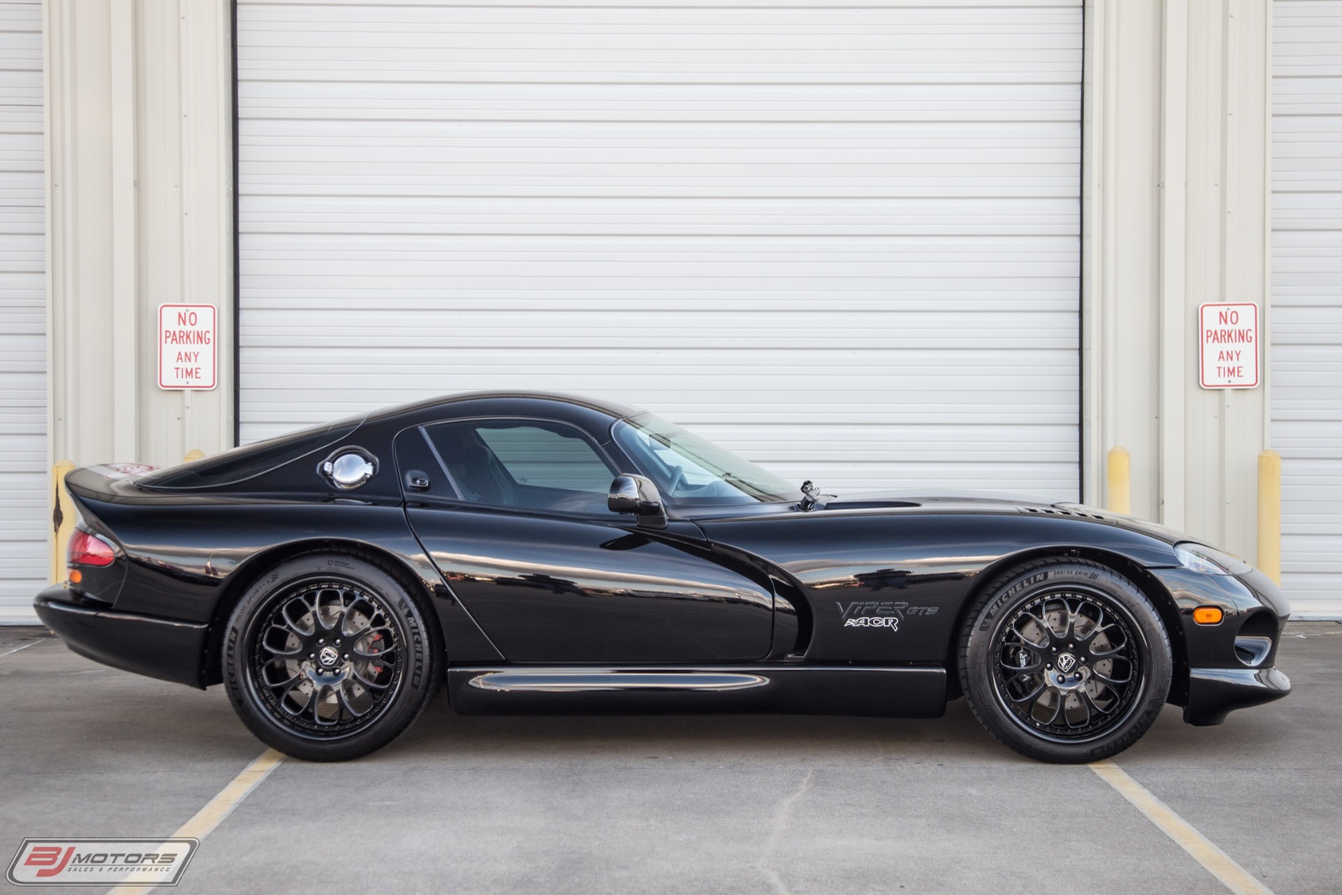 Used-1999-Dodge-Viper-ACR