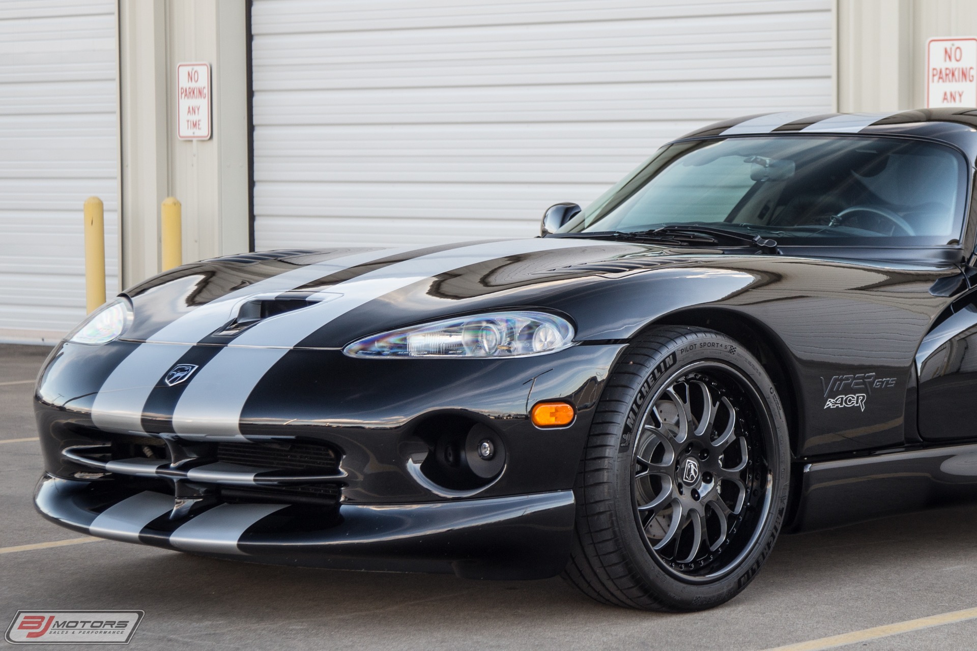 Used-1999-Dodge-Viper-ACR