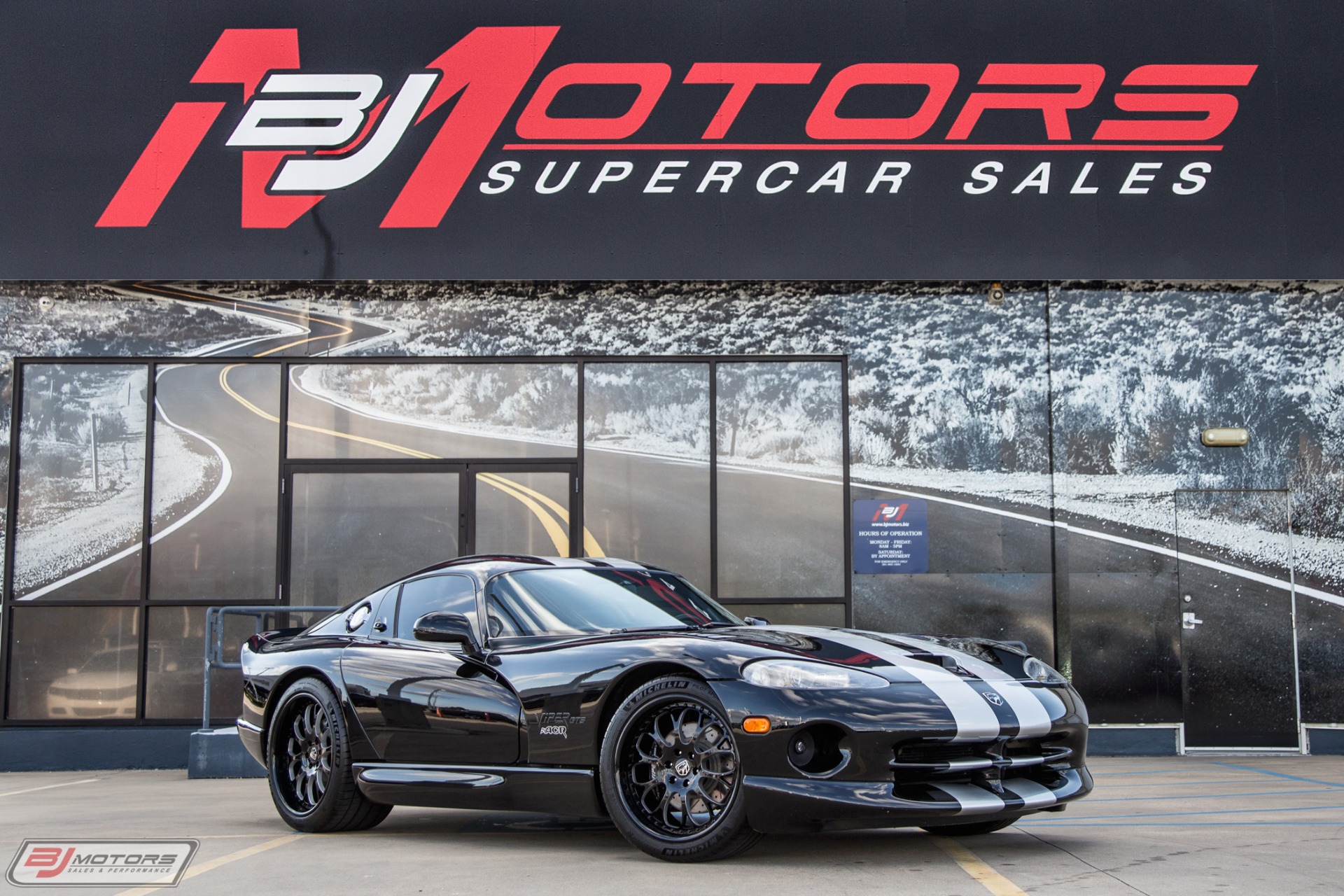 Used-1999-Dodge-Viper-ACR