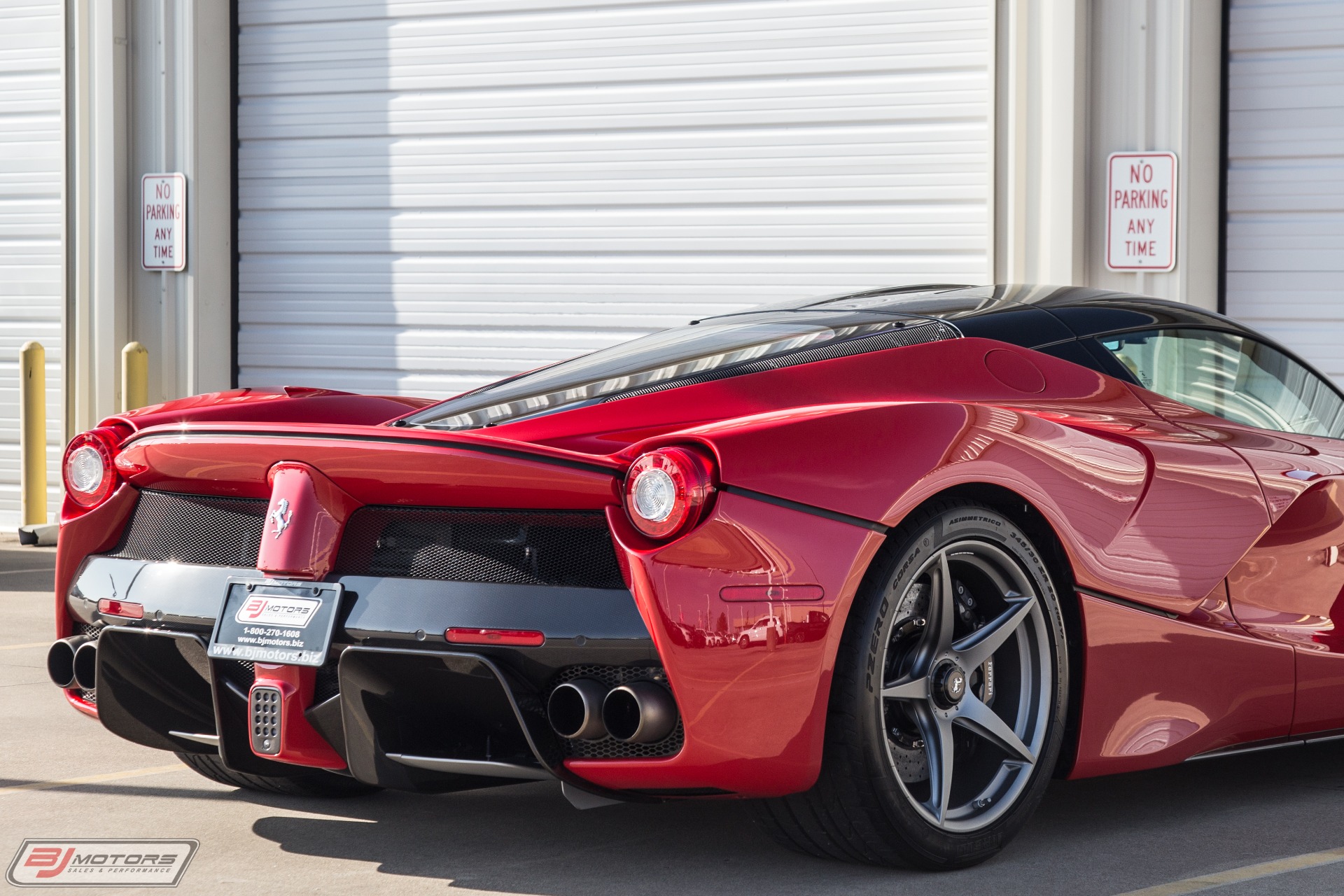 Used-2014-Ferrari-LaFerrari