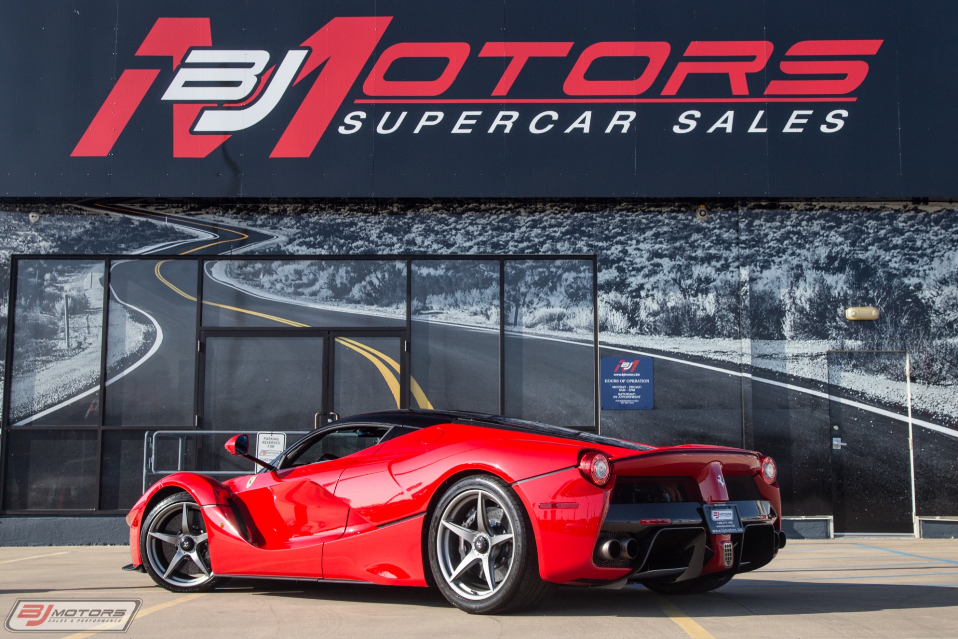 Used-2014-Ferrari-LaFerrari