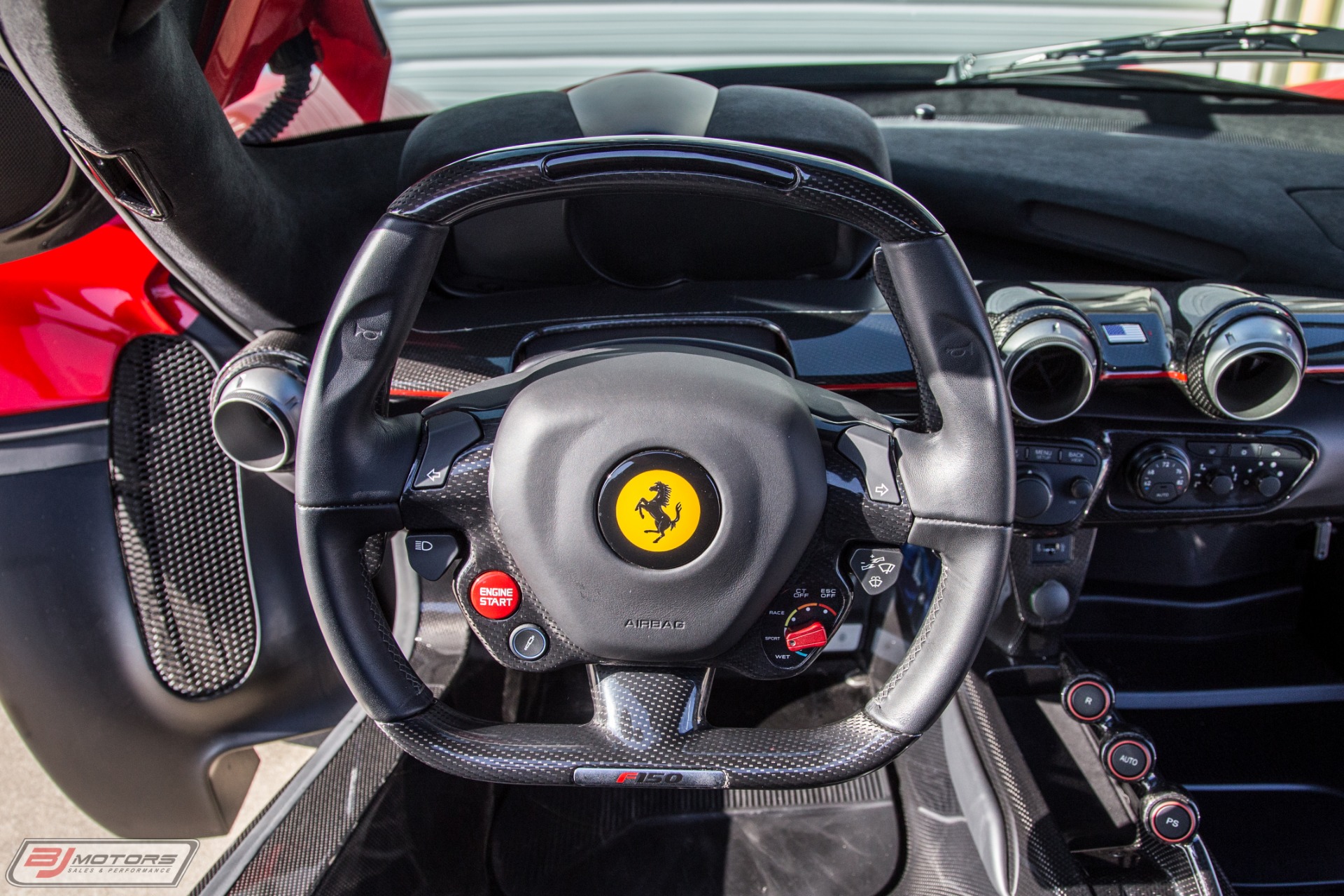 Used-2014-Ferrari-LaFerrari