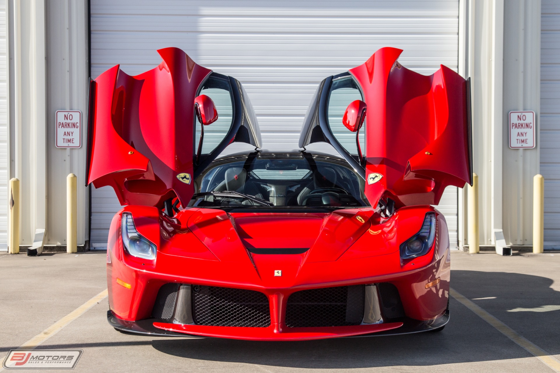 Used-2014-Ferrari-LaFerrari