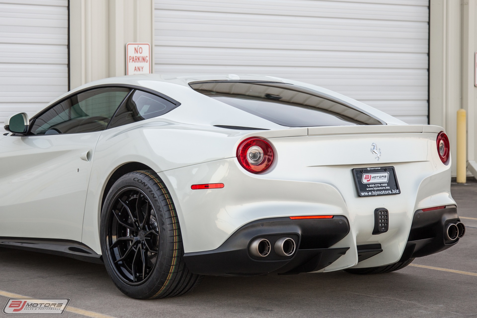 Used-2014-Ferrari-F12-Berlinetta