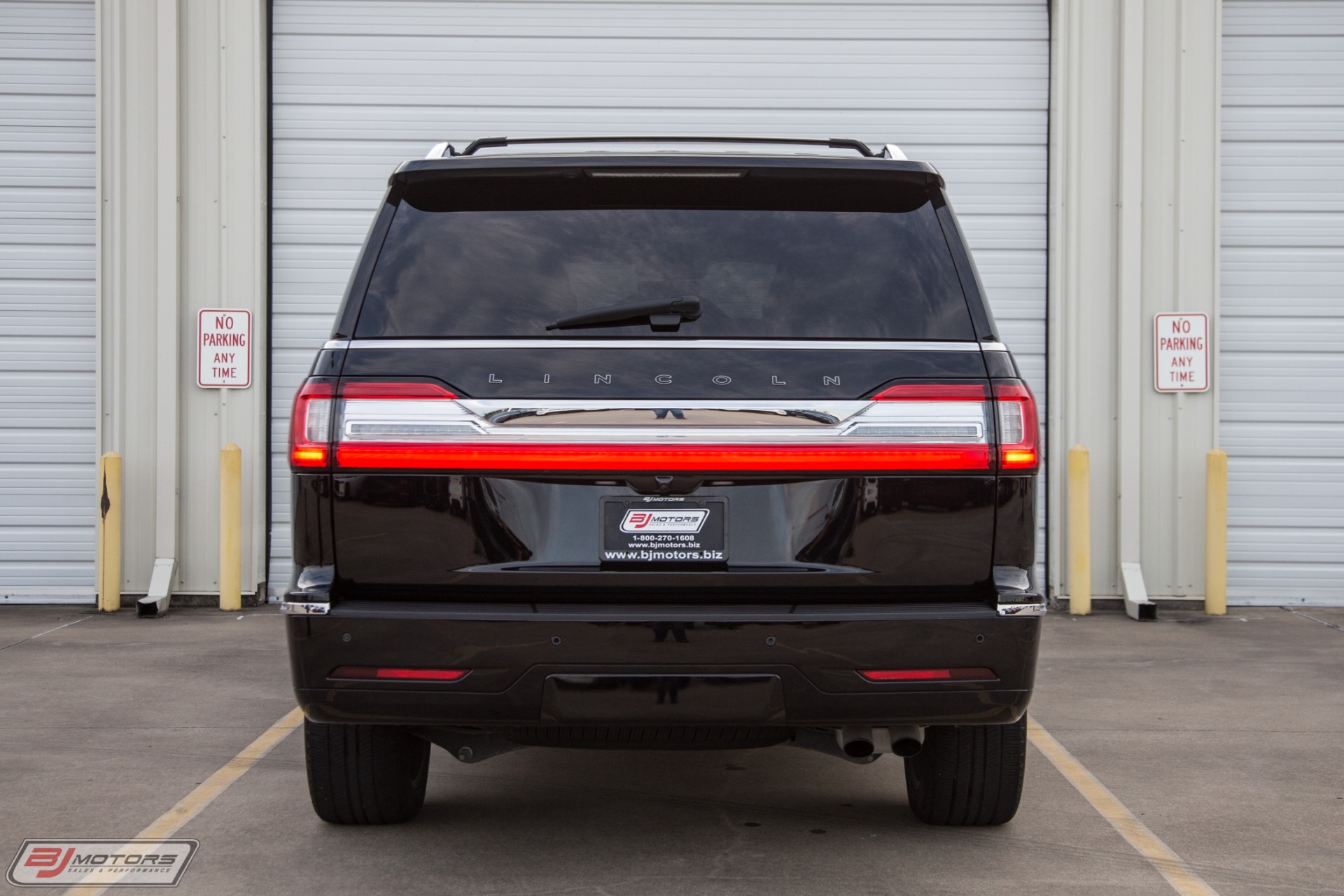 Used-2018-Lincoln-Navigator-Black-Label