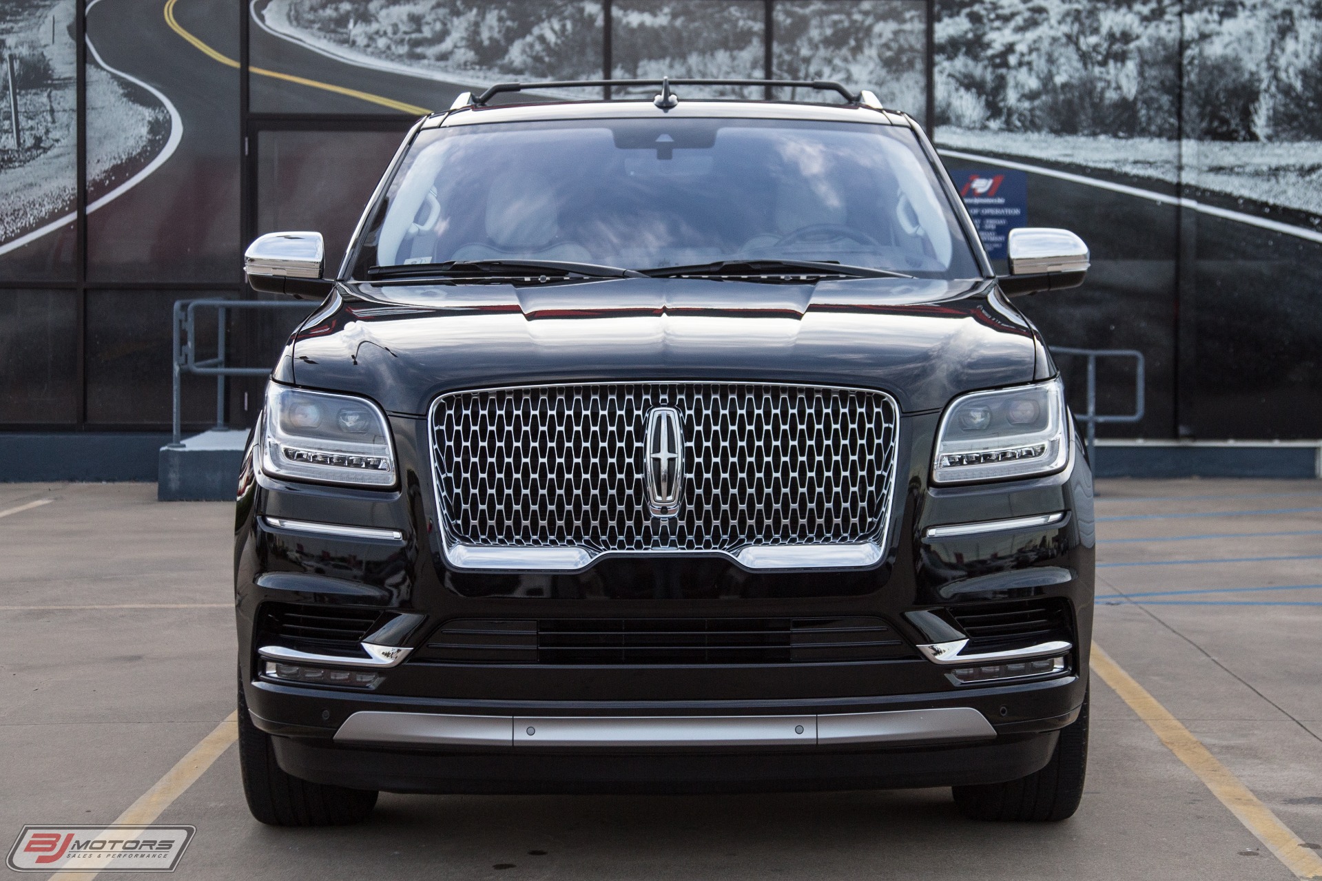 Used-2018-Lincoln-Navigator-Black-Label