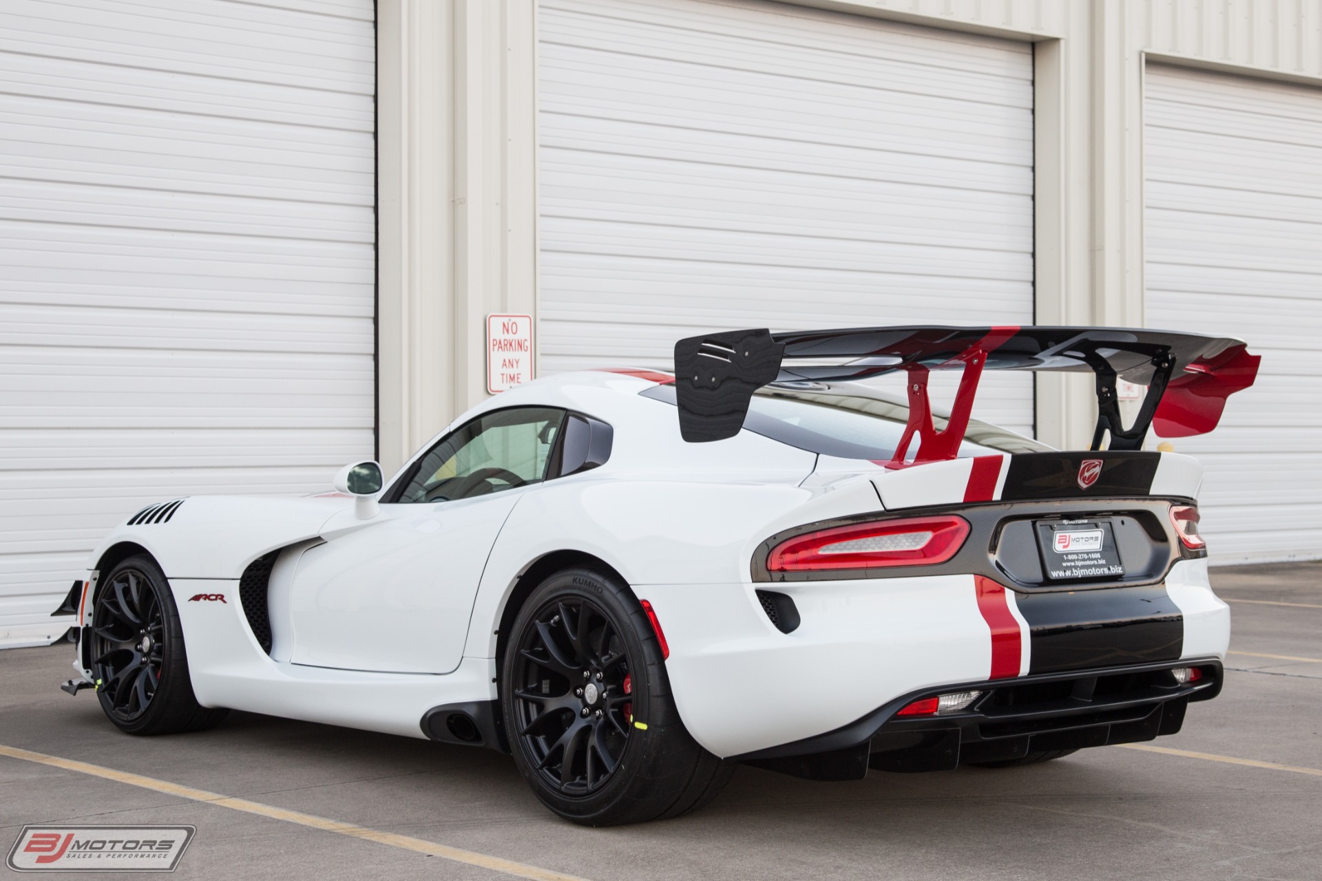 Used-2016-Dodge-Viper-ACR-Extreme