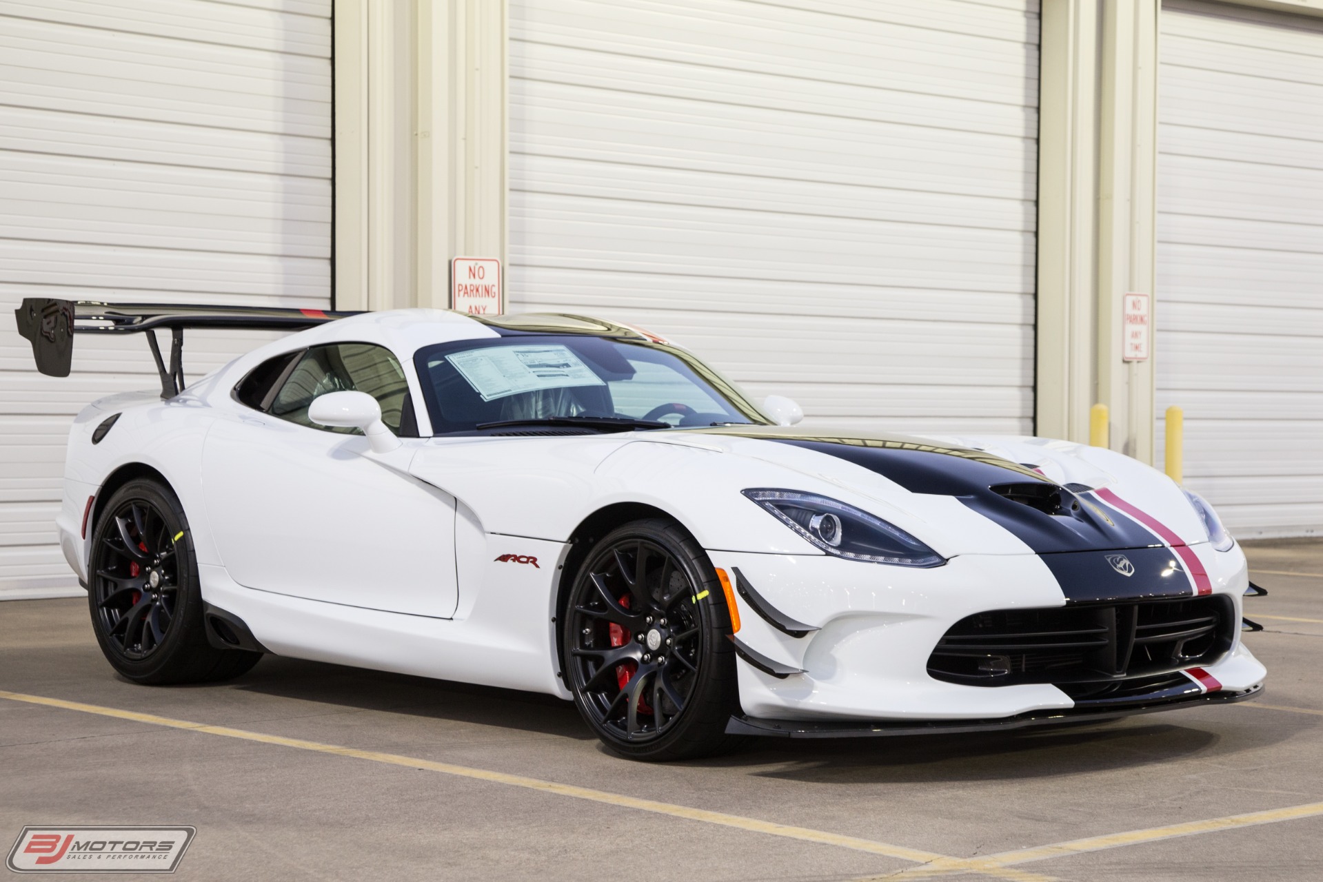 Used-2016-Dodge-Viper-ACR-Extreme