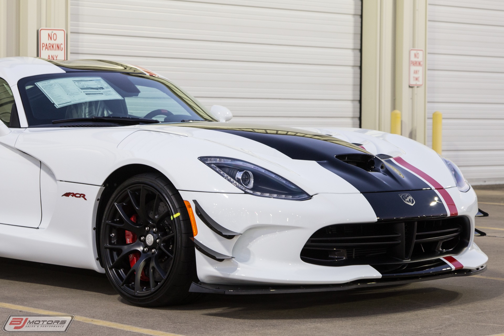 Used-2016-Dodge-Viper-ACR-Extreme