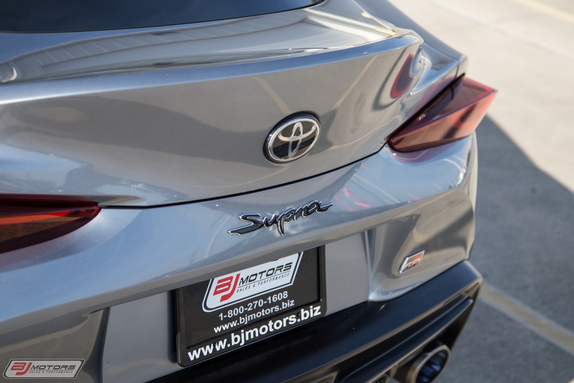 Used-2020-Toyota-Supra-30-Premium