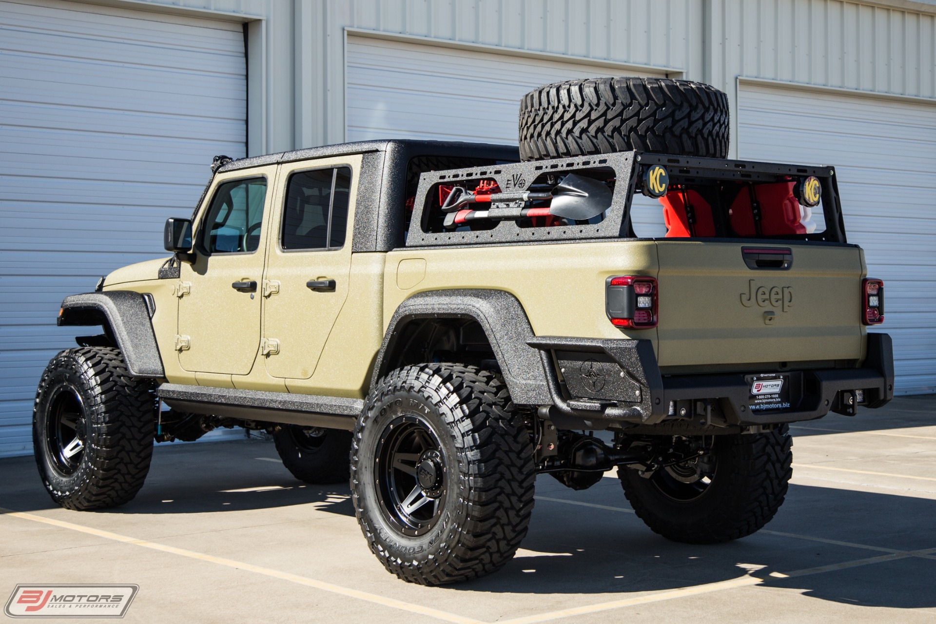 Used-2020-Jeep-Gladiator-Sport