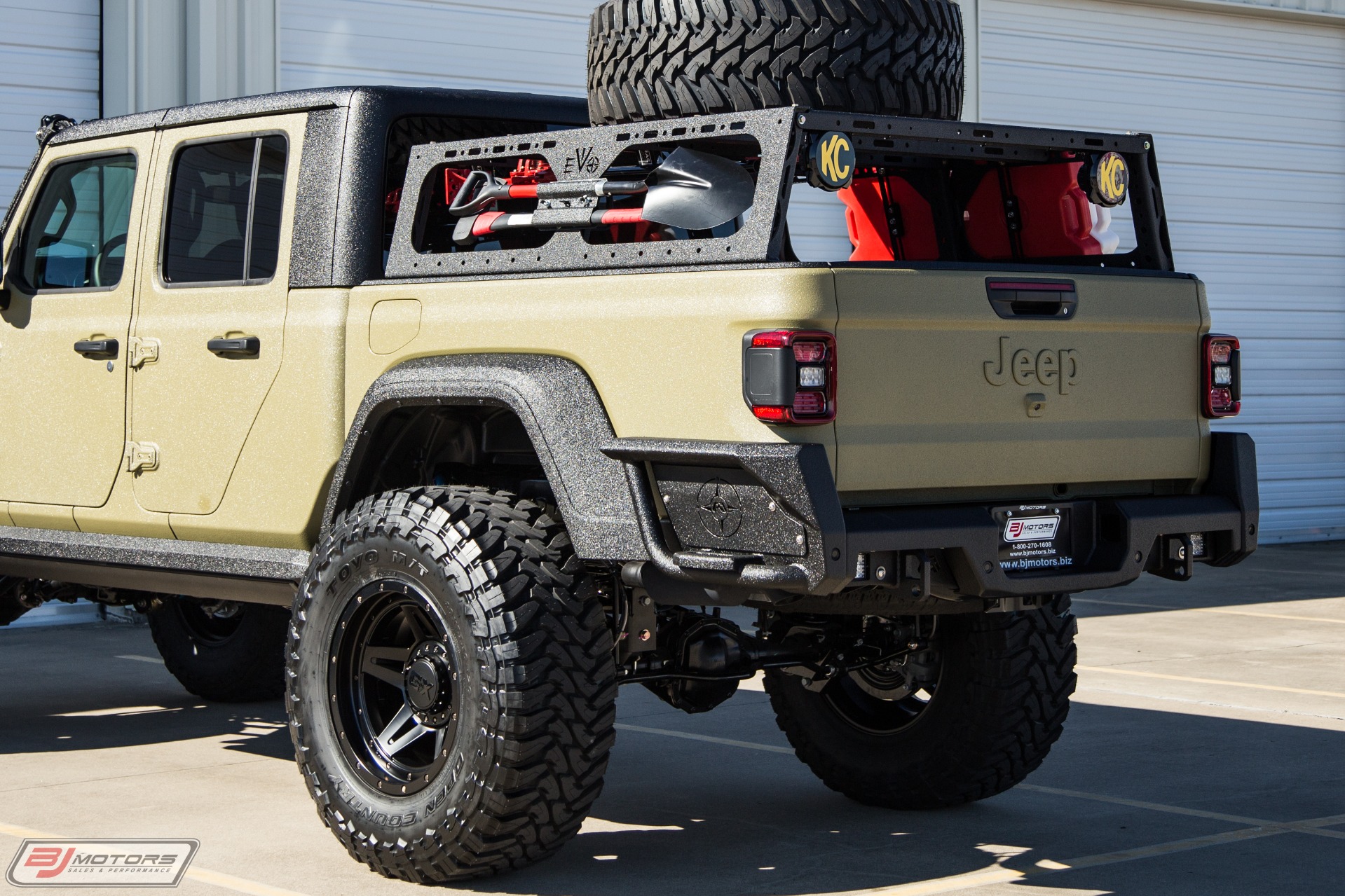 Used-2020-Jeep-Gladiator-Sport