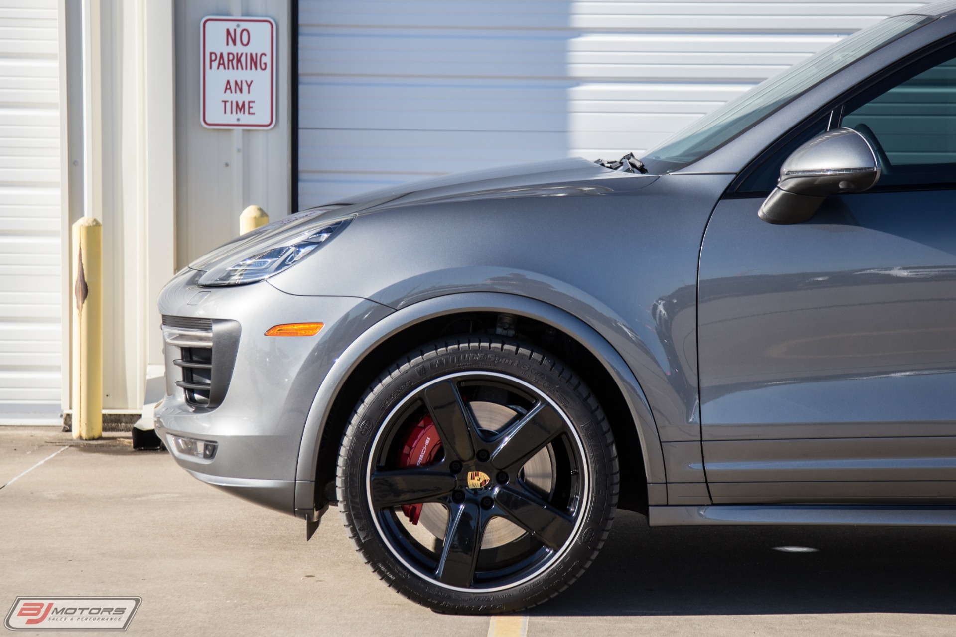 Used-2018-Porsche-Cayenne-GTS