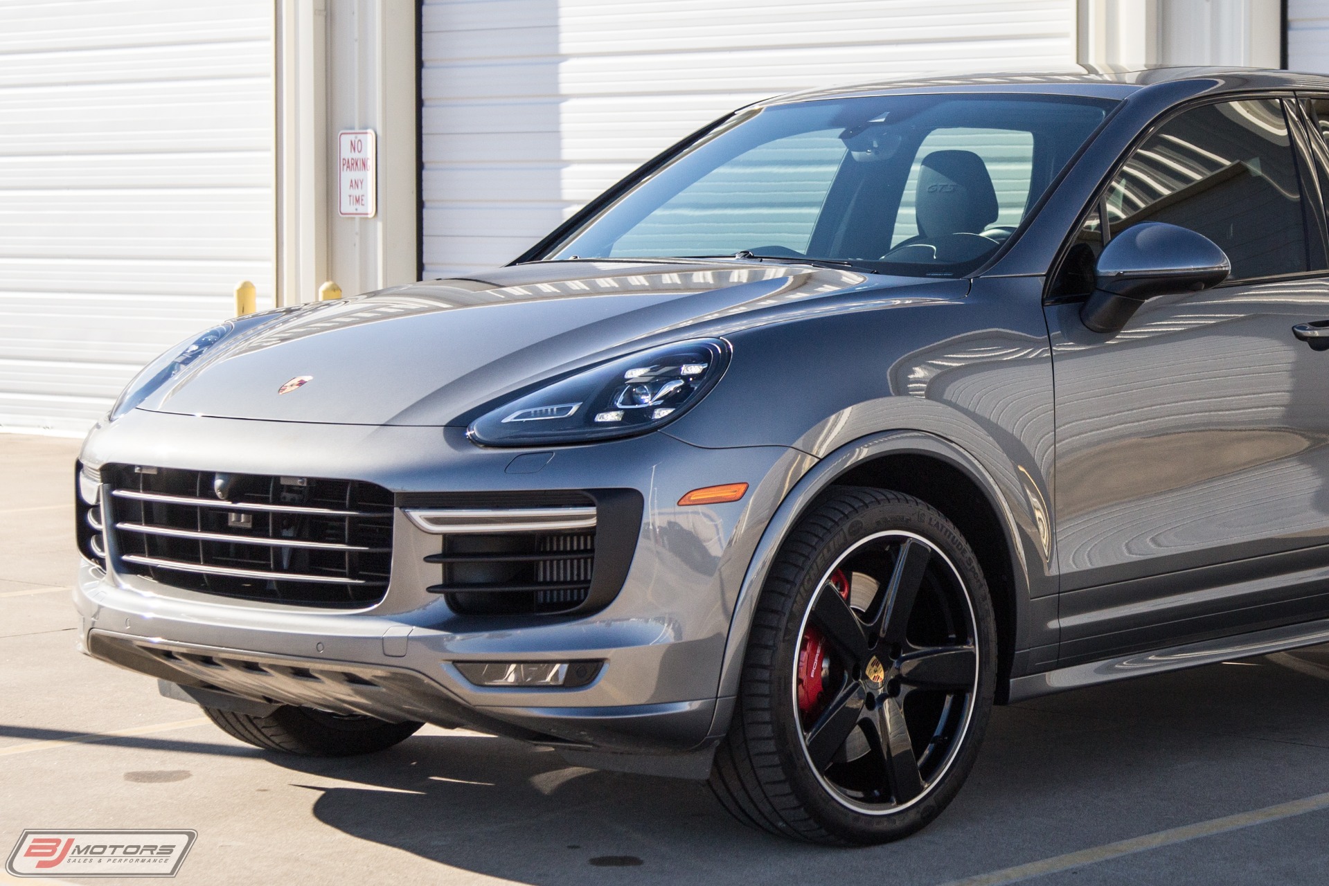 Used-2018-Porsche-Cayenne-GTS