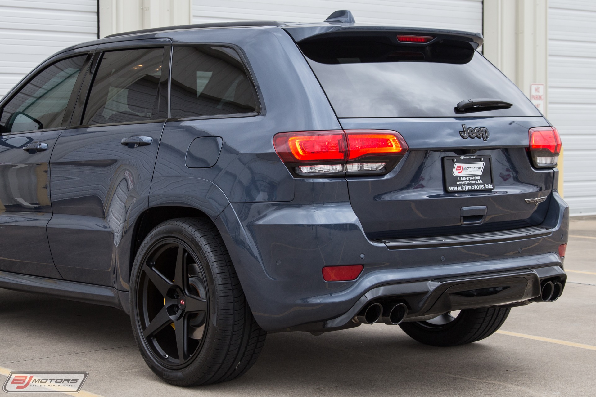 Used-2020-Jeep-Grand-Cherokee-Trackhawk