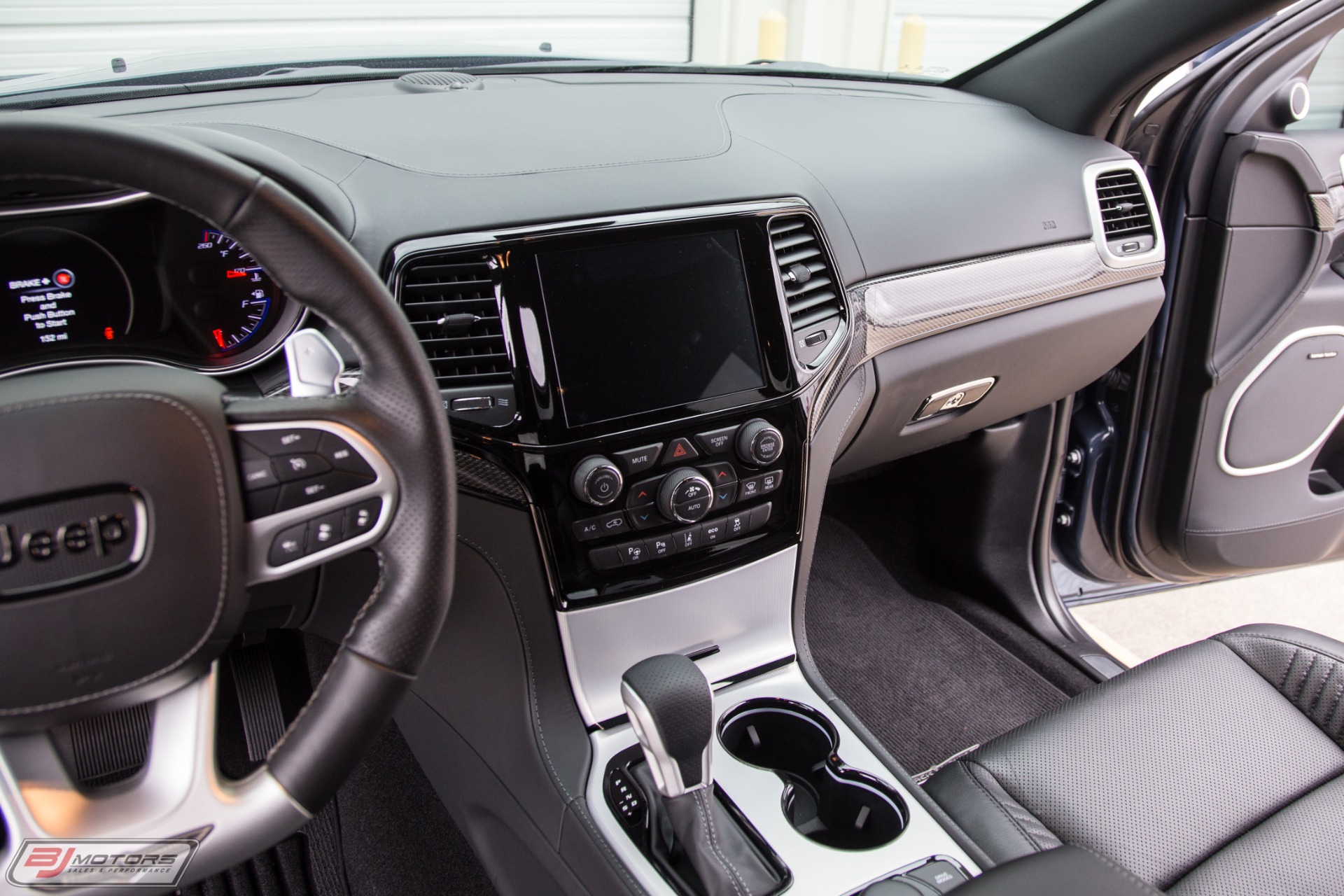 Used-2020-Jeep-Grand-Cherokee-Trackhawk