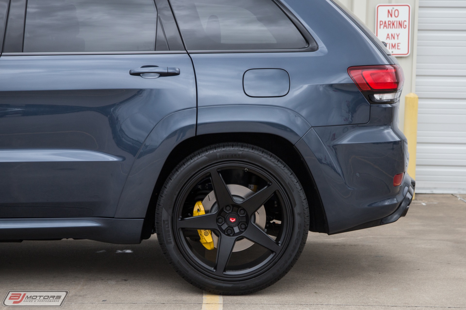 Used-2020-Jeep-Grand-Cherokee-Trackhawk