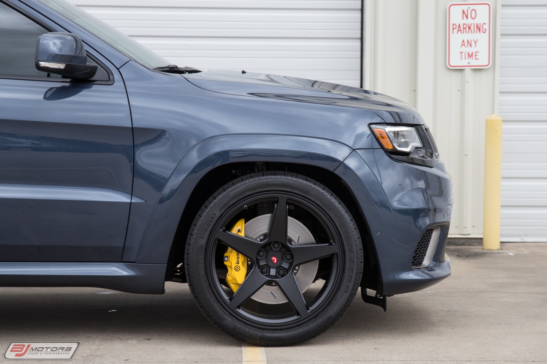 Used-2020-Jeep-Grand-Cherokee-Trackhawk