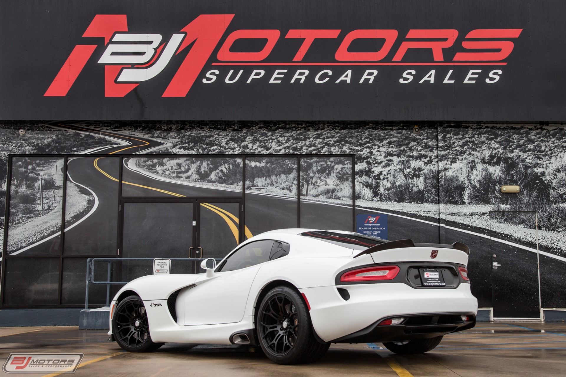 Used-2014-Dodge-Viper-TA-10