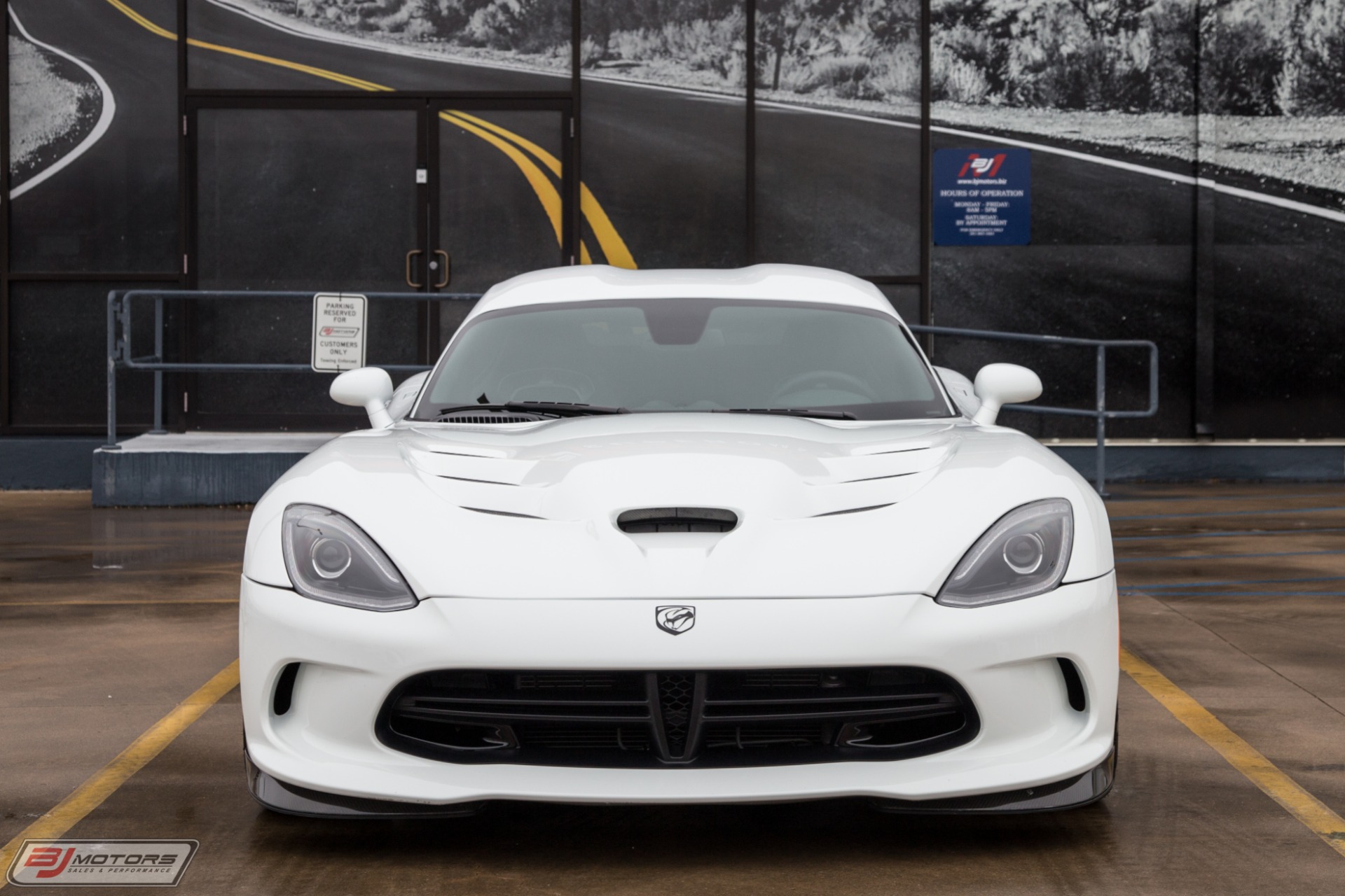 Used-2014-Dodge-Viper-TA-10