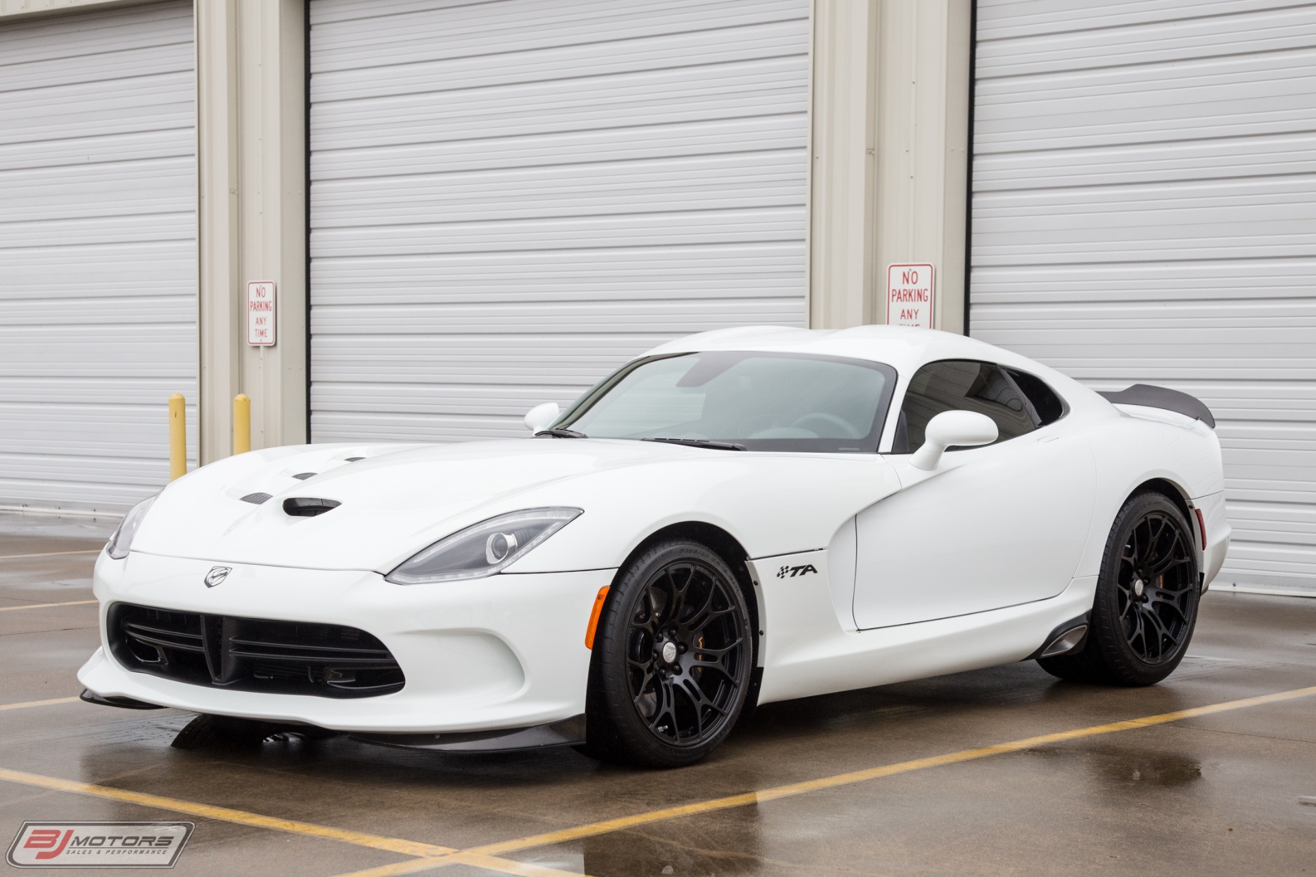 Used-2014-Dodge-Viper-TA-10