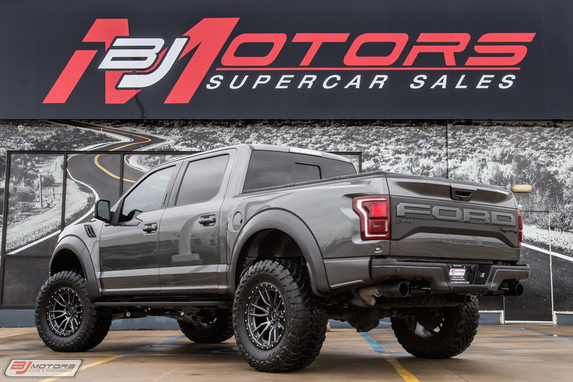 Used-2019-Ford-F-150-Raptor