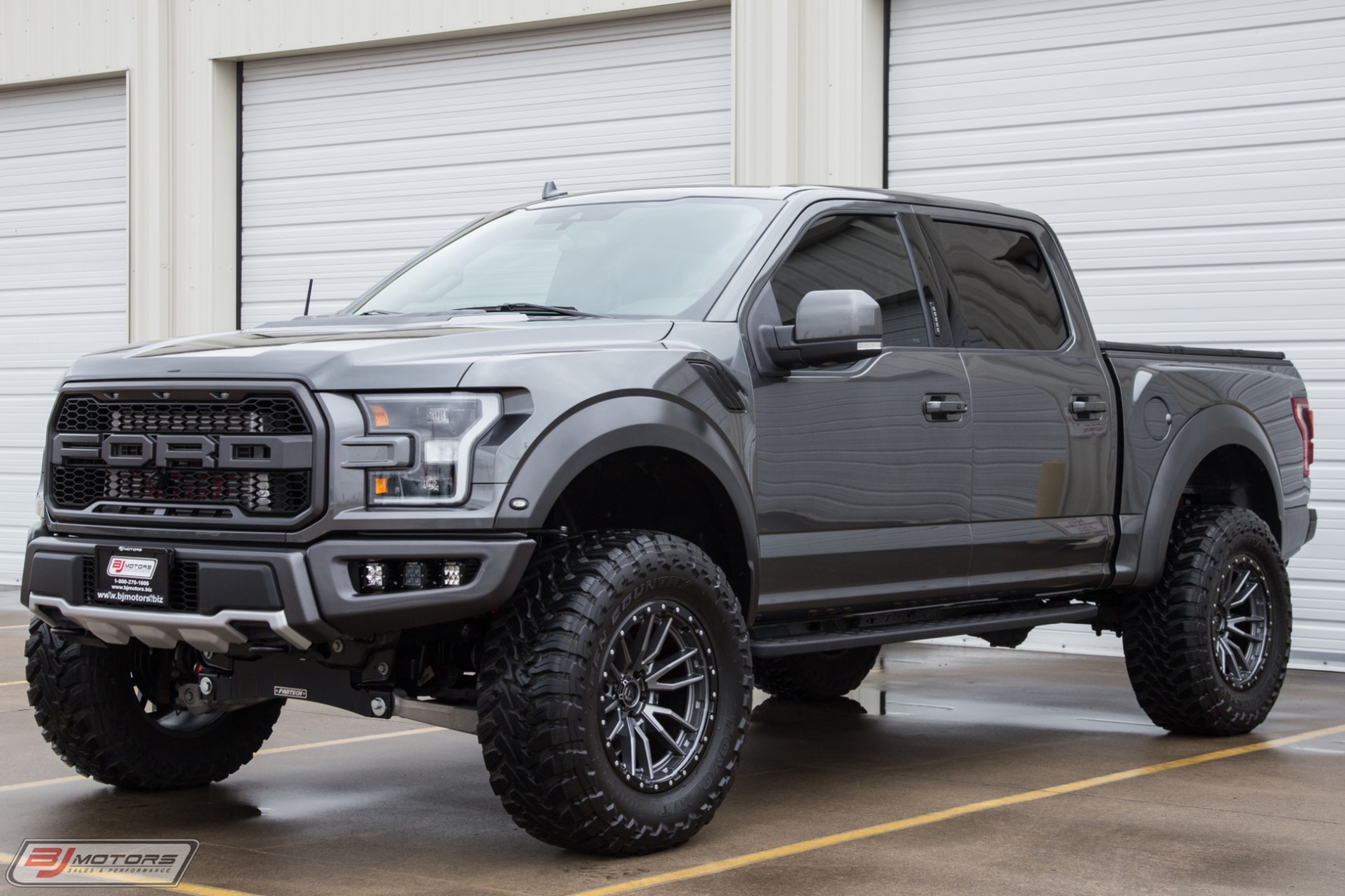 Used-2019-Ford-F-150-Raptor