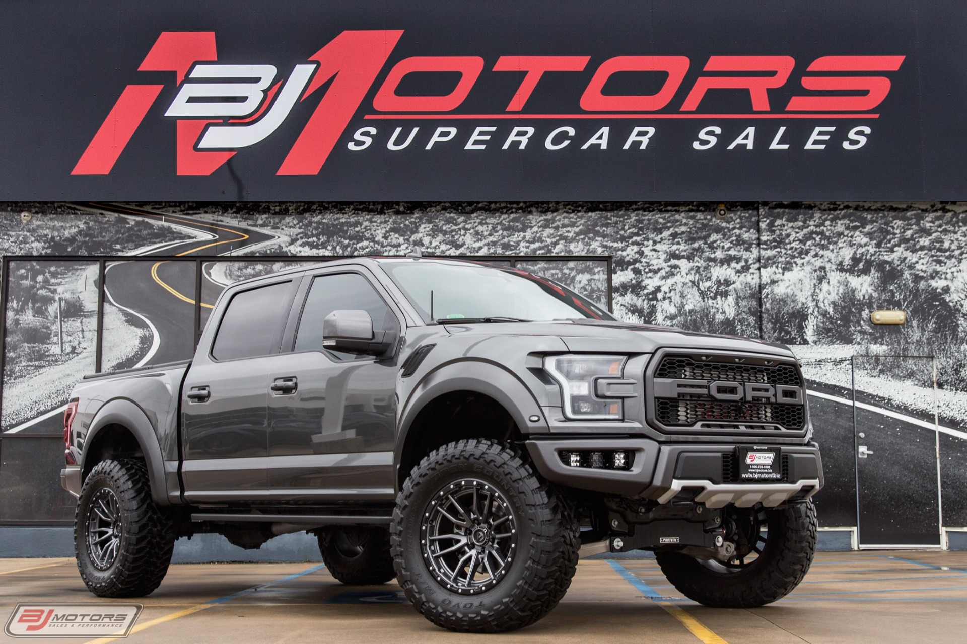 Used-2019-Ford-F-150-Raptor