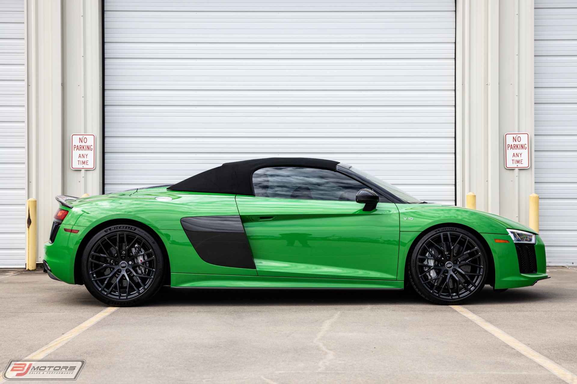 Used-2018-Audi-R8-52-Quattro-V10-Plus-Spyder