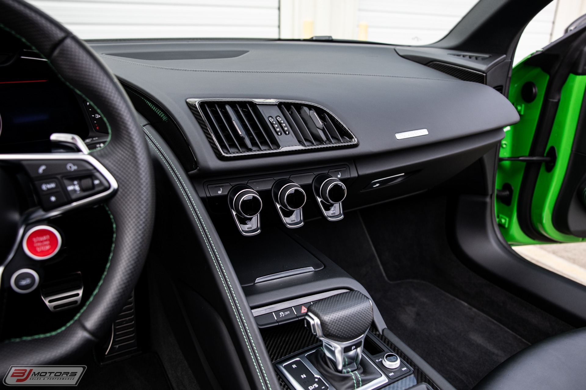 Used-2018-Audi-R8-52-Quattro-V10-Plus-Spyder