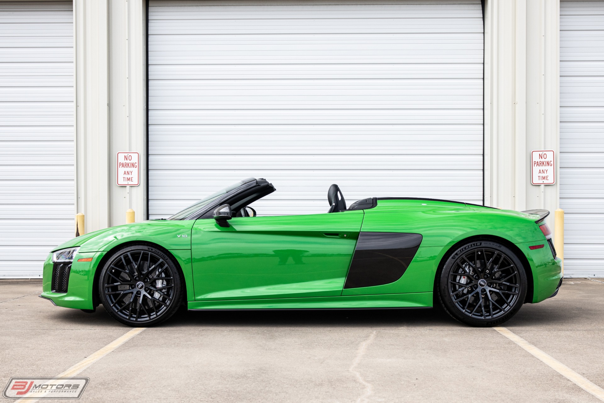 Used-2018-Audi-R8-52-Quattro-V10-Plus-Spyder