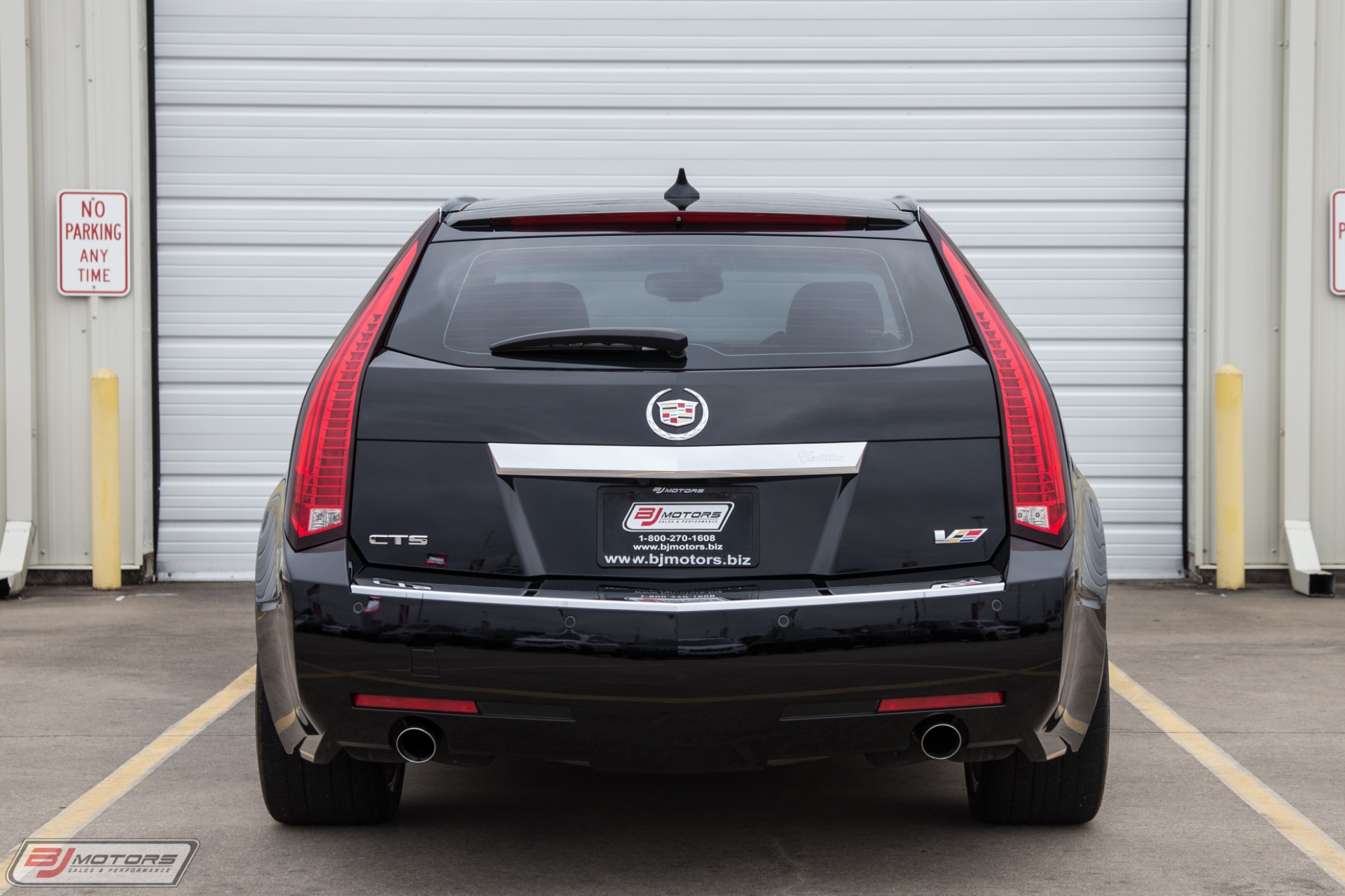 Used-2014-Cadillac-CTS-V-Wagon-HPE700-Package