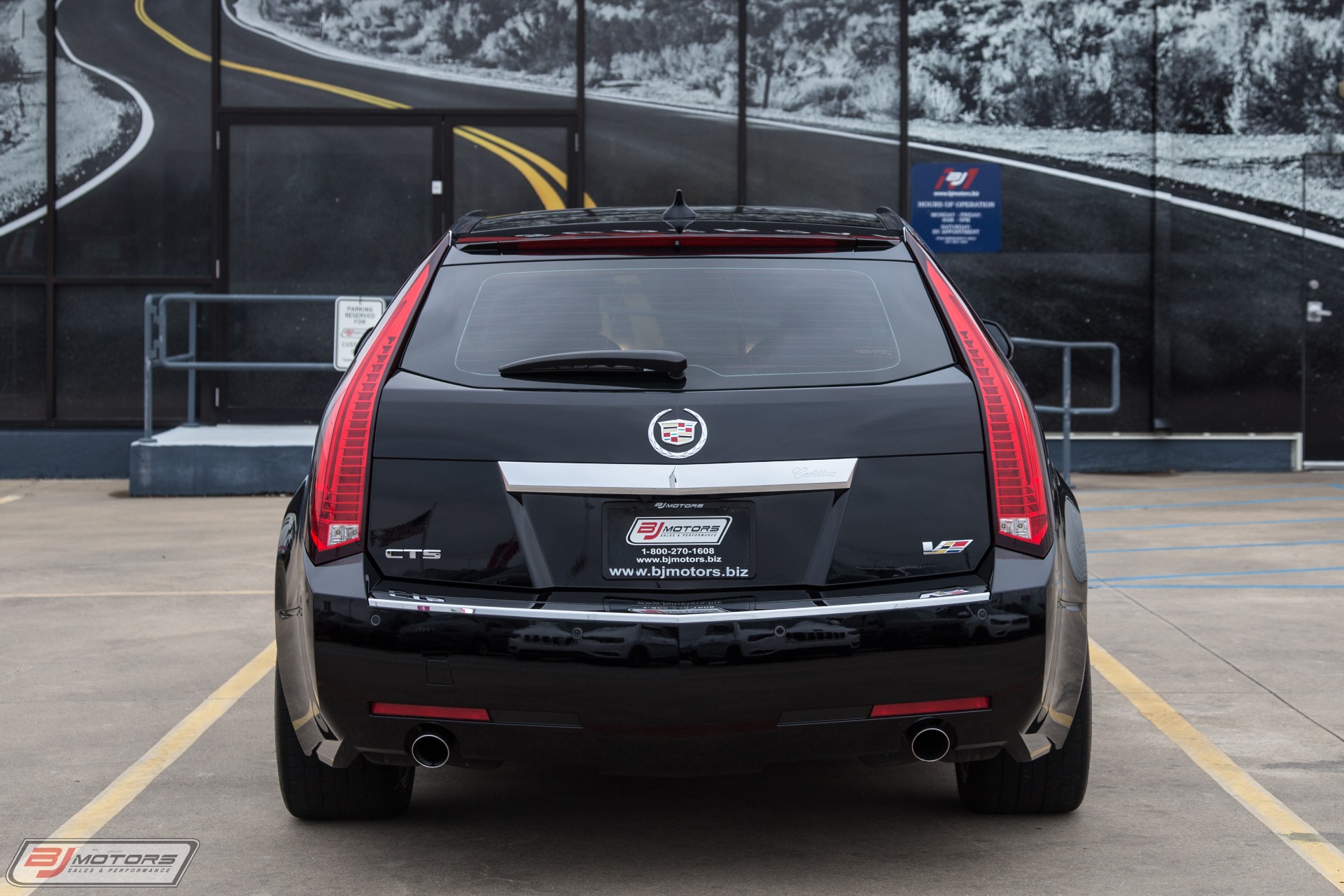 Used-2014-Cadillac-CTS-V-Wagon-HPE700-Package