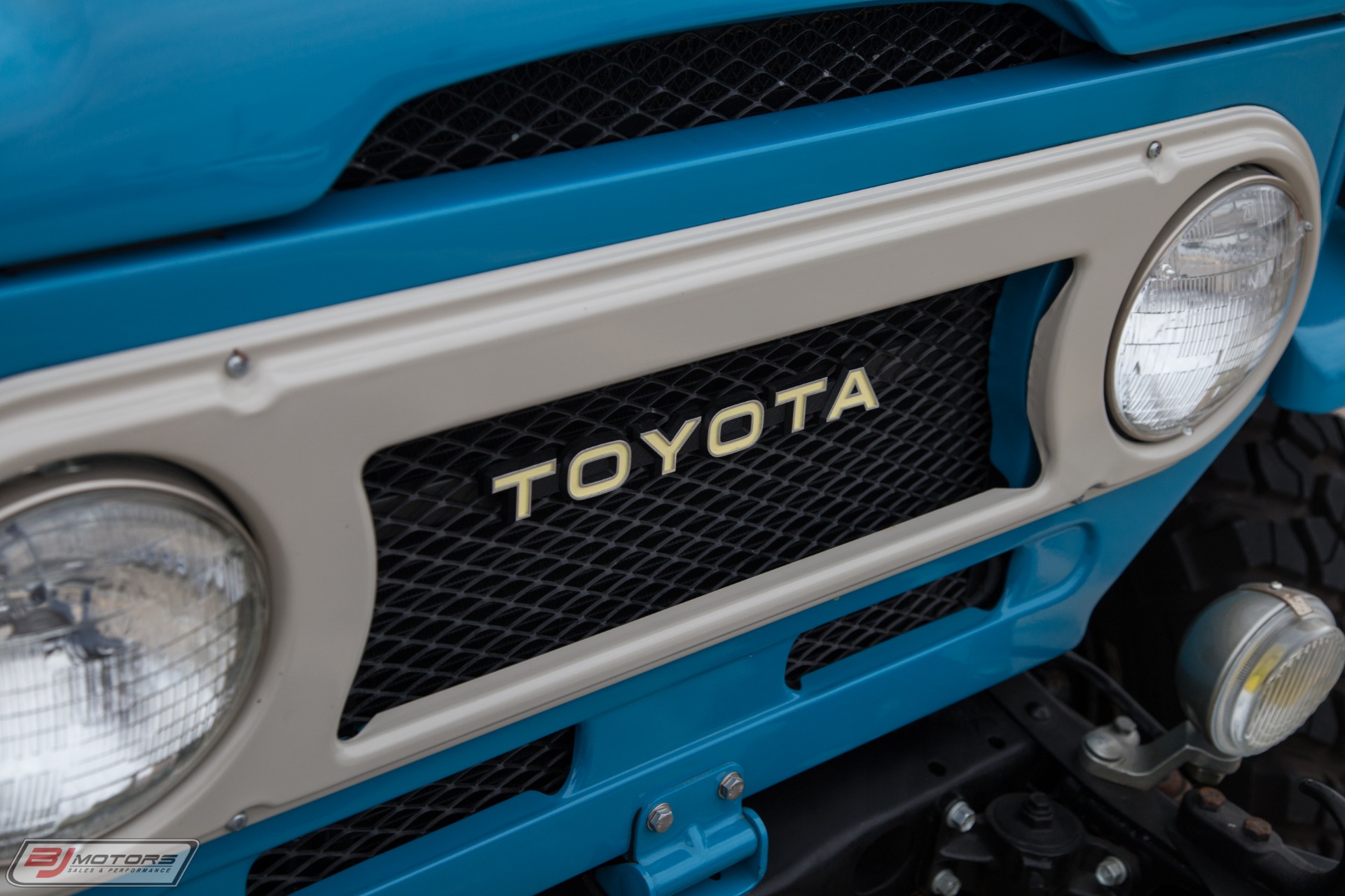 Used-1978-Toyota-Land-Cruiser-FJ40