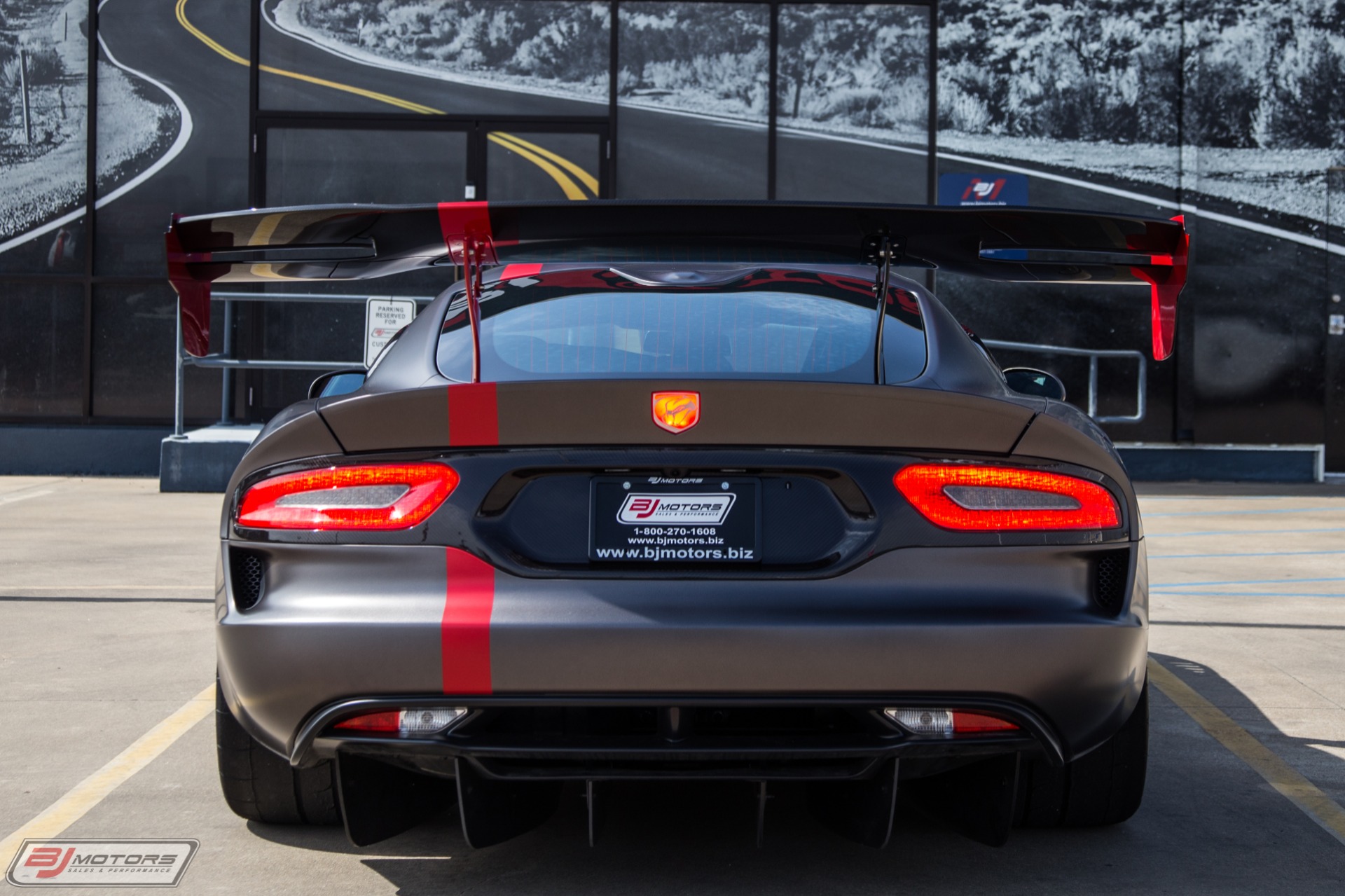 Used-2016-Dodge-Viper-ACR-Extreme