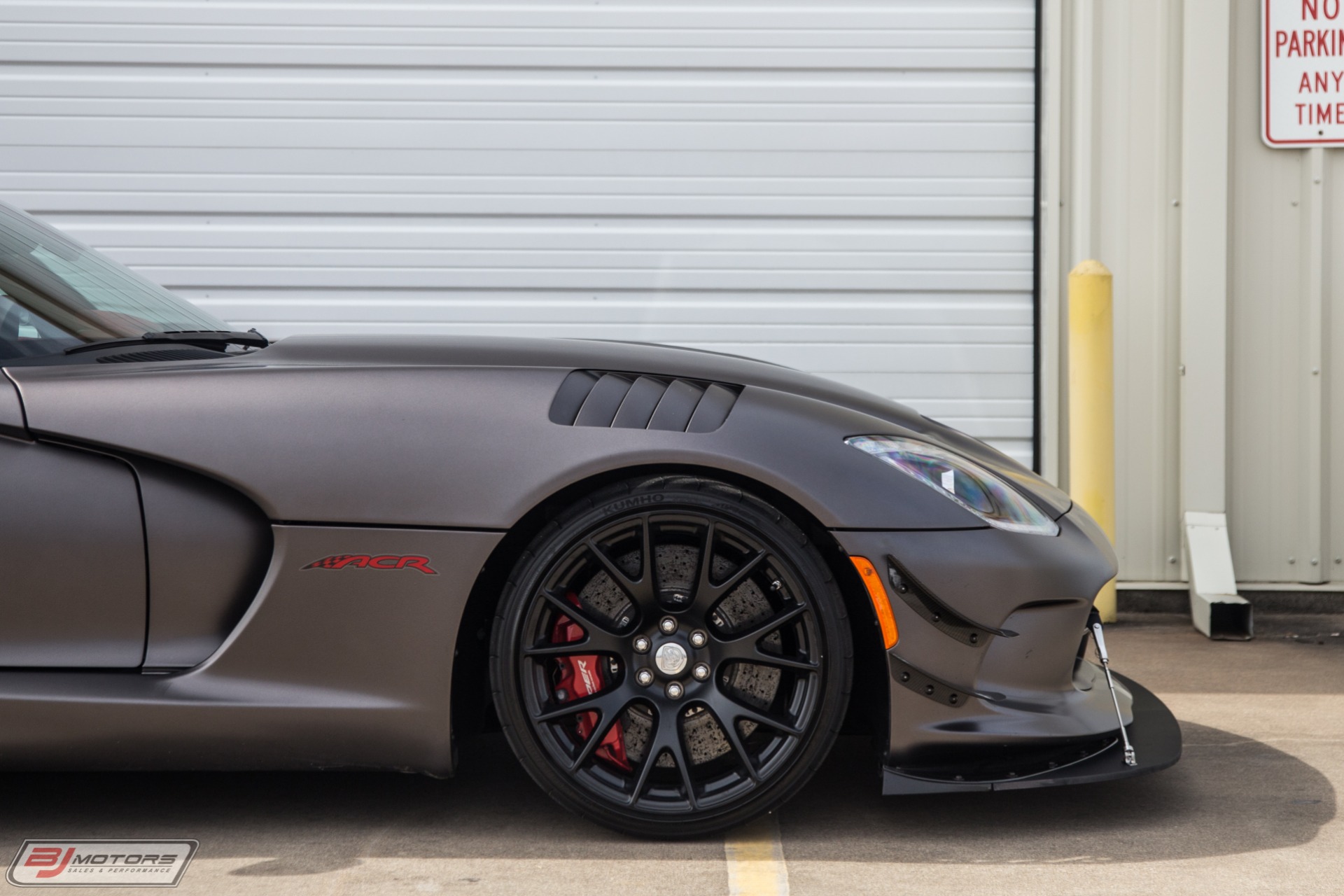 Used-2016-Dodge-Viper-ACR-Extreme