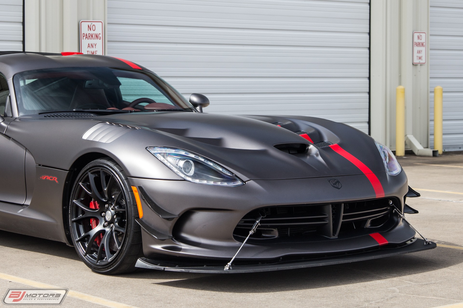 Used-2016-Dodge-Viper-ACR-Extreme