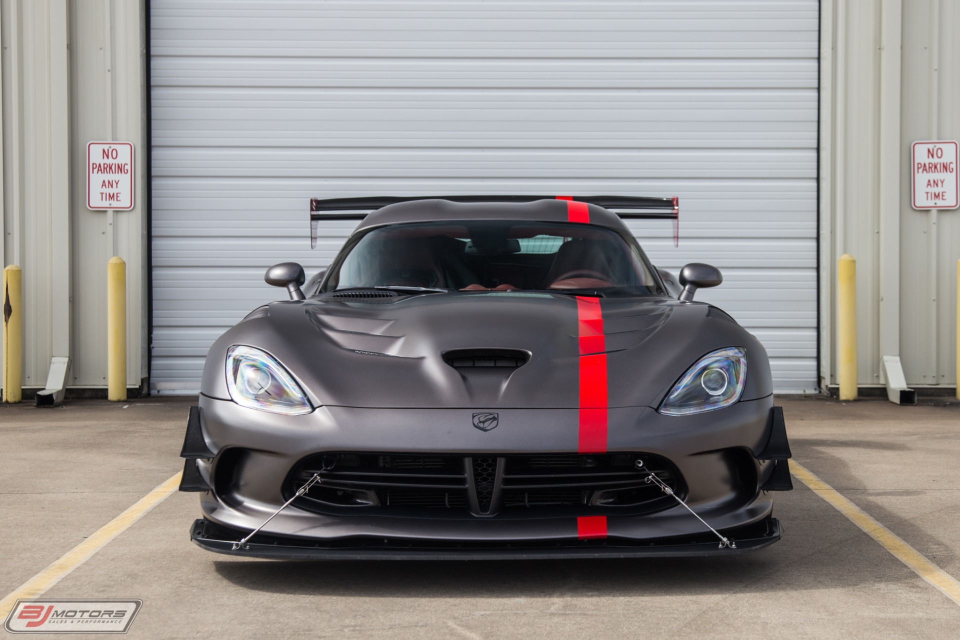 Used-2016-Dodge-Viper-ACR-Extreme