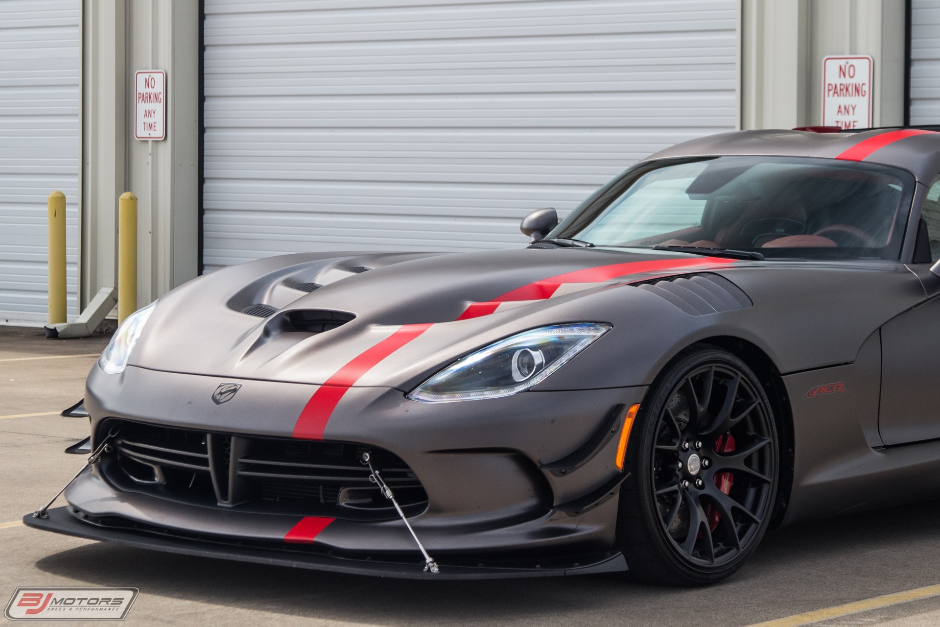 Used-2016-Dodge-Viper-ACR-Extreme