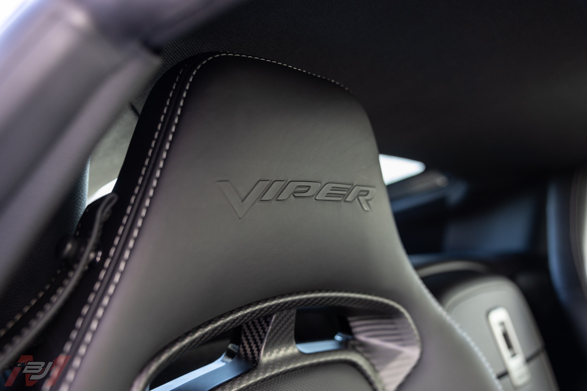 Used-2014-Dodge-Viper-GTS