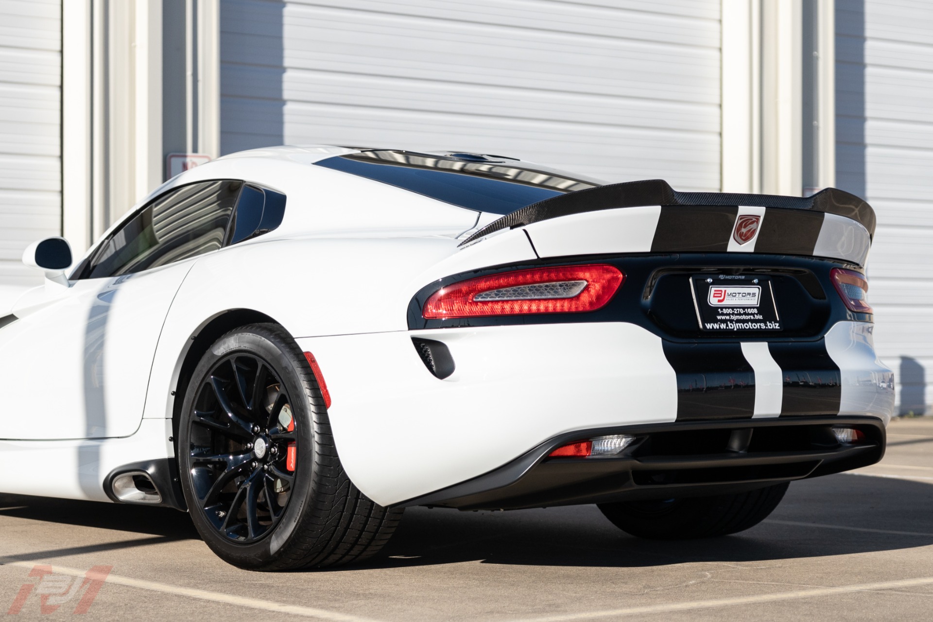 Used-2014-Dodge-Viper-GTS